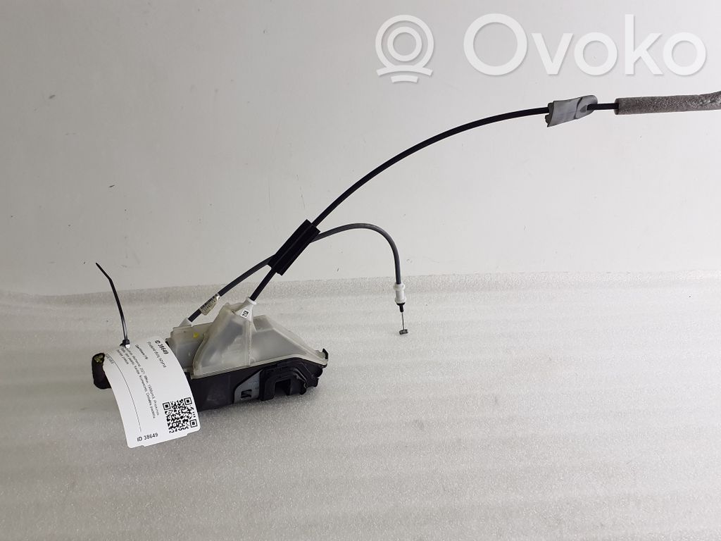 Opel Vivaro Front door lock 