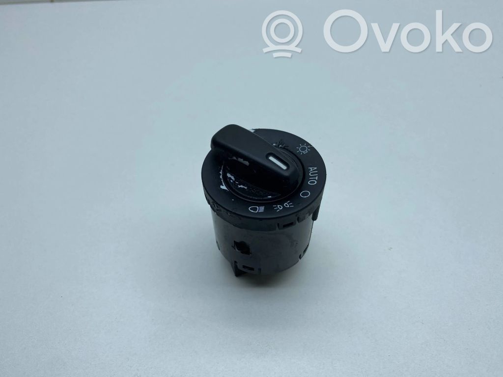 Dodge Charger Light switch 