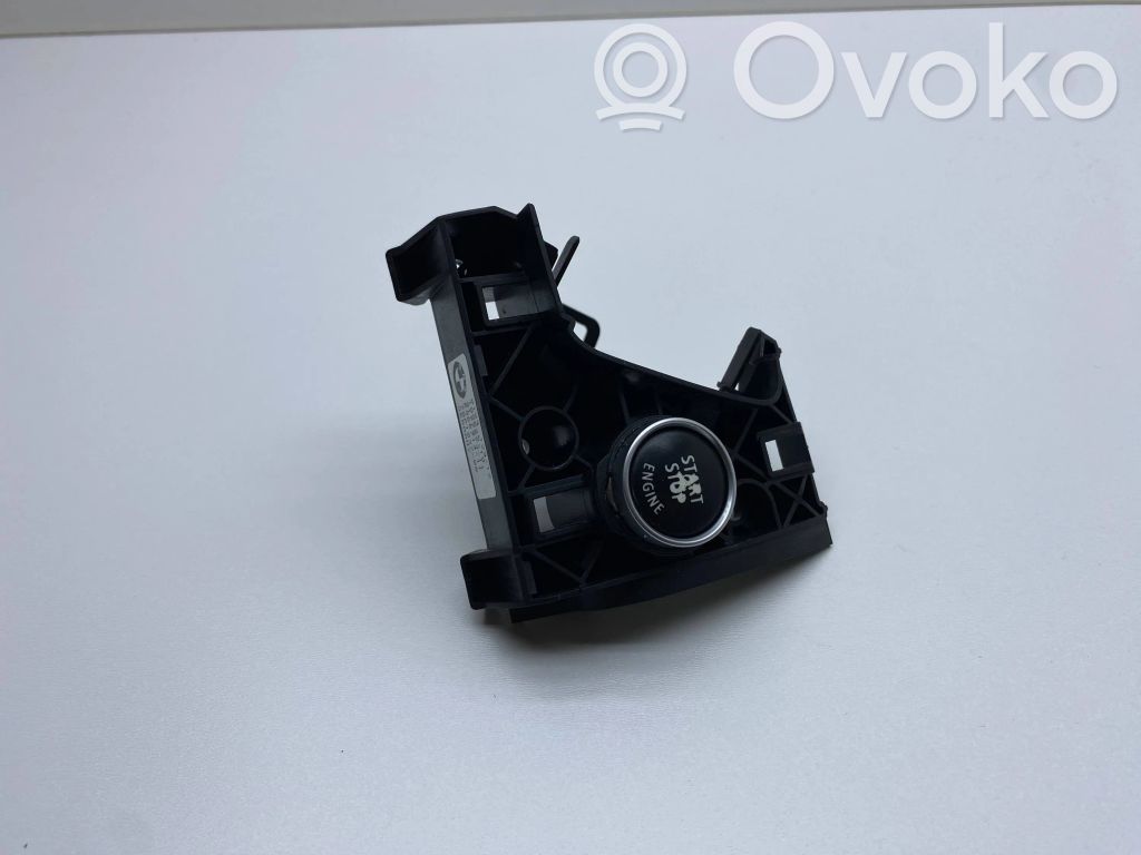 BMW X5 E70 Užvedimo spynelė 