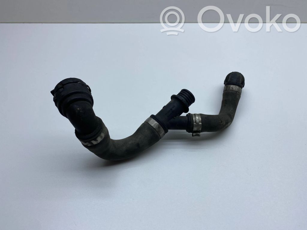 BMW X5 E70 Engine coolant pipe/hose 