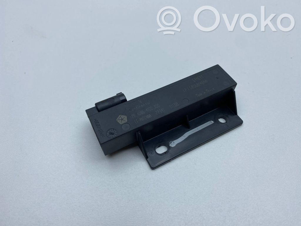 Dodge Durango Aerial antenna amplifier 
