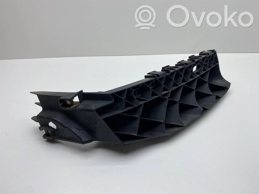 Dodge Durango Headlight/headlamp mounting bracket 
