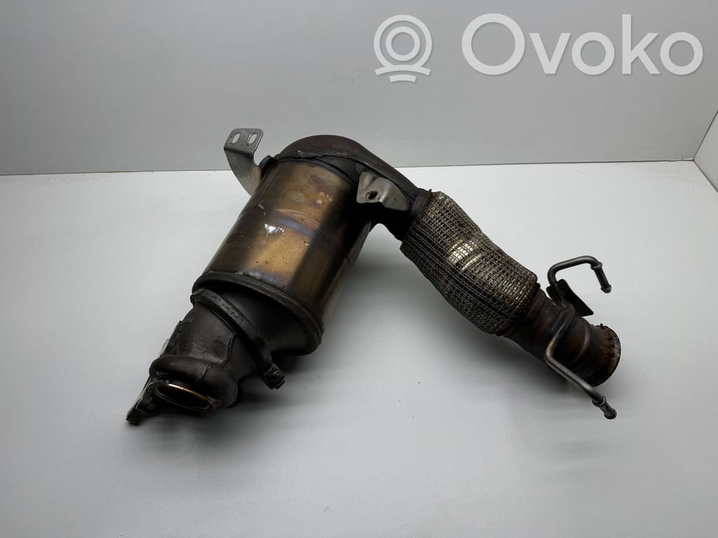 BMW X1 U11 Filtr cząstek stałych Katalizator / FAP / DPF 