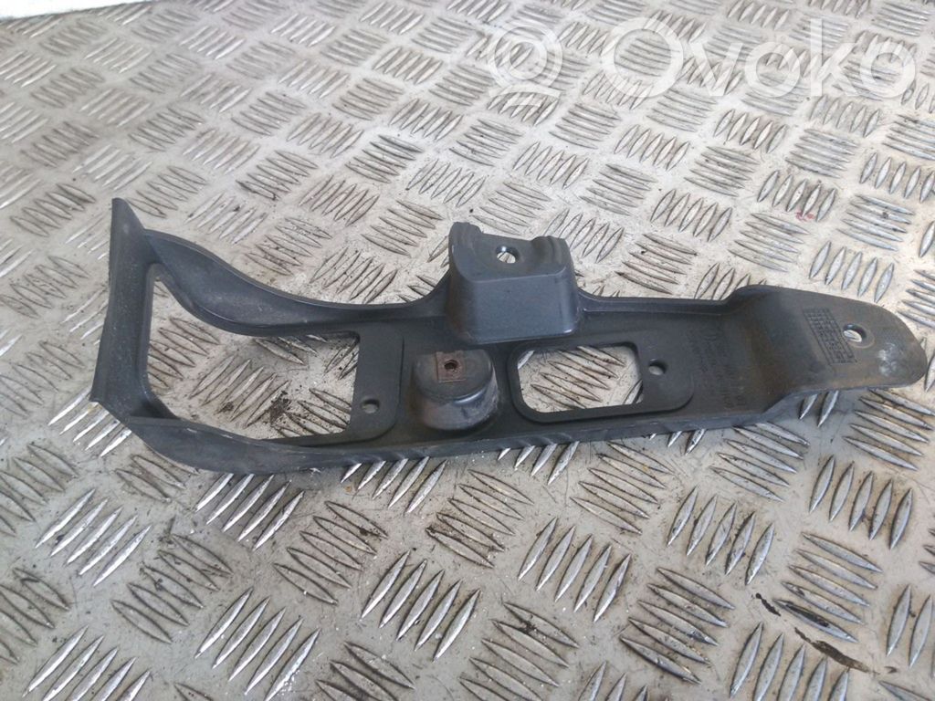 BMW X3 E83 Rear bumper mounting bracket 