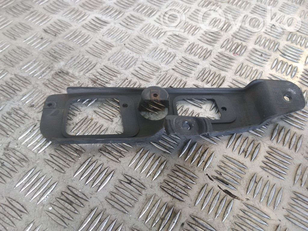 BMW X3 E83 Rear bumper mounting bracket 