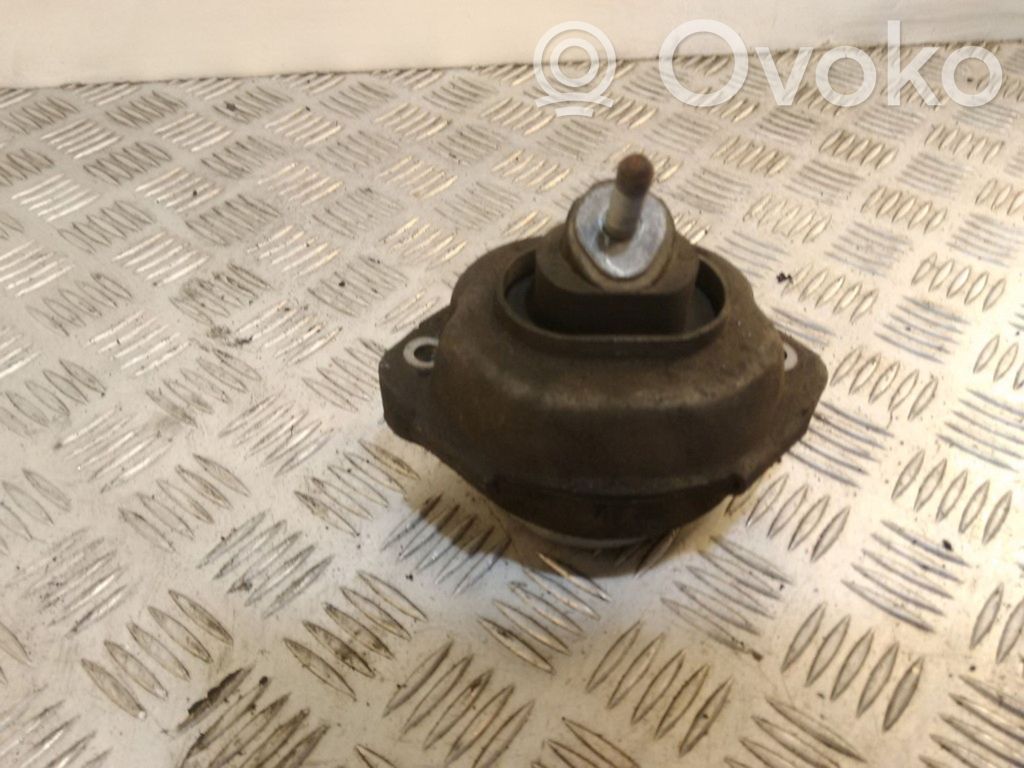 BMW X3 E83 Engine mount bracket 