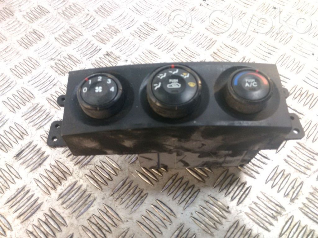 KIA Sorento Climate control unit 
