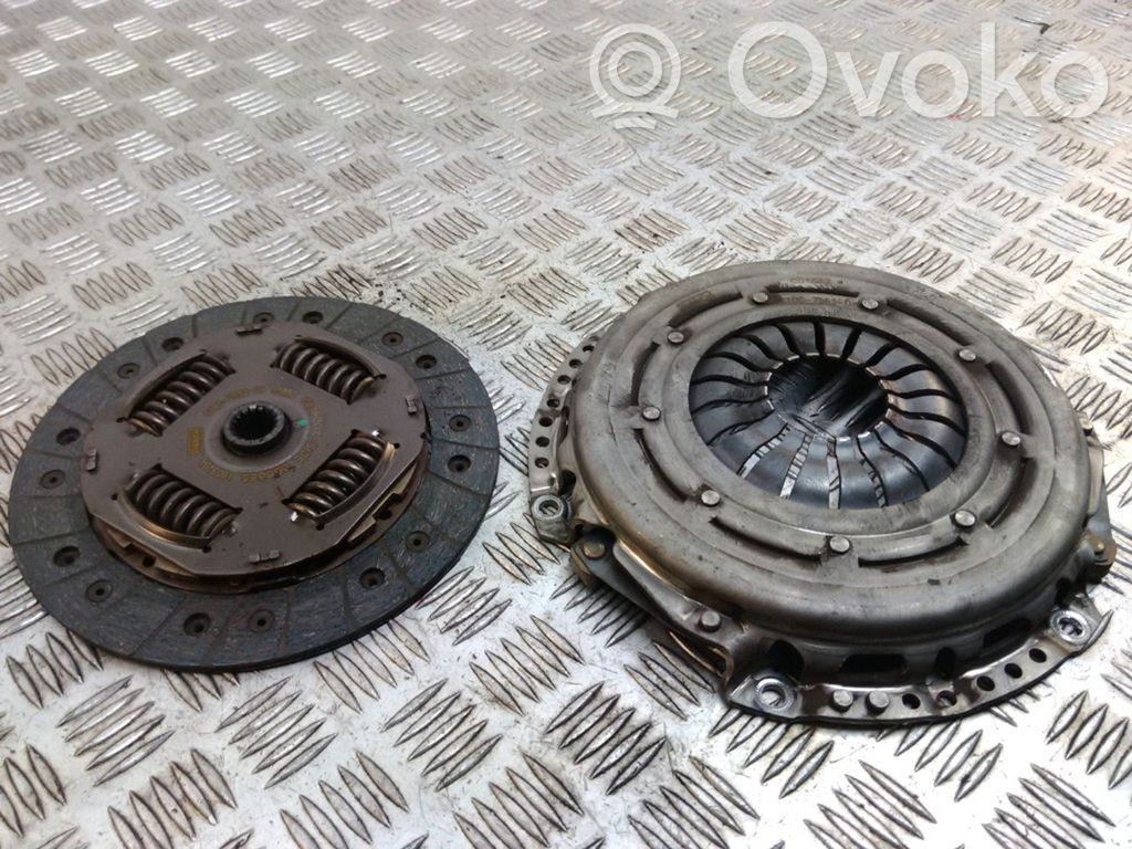 Ford Fiesta Kit d'embrayage 