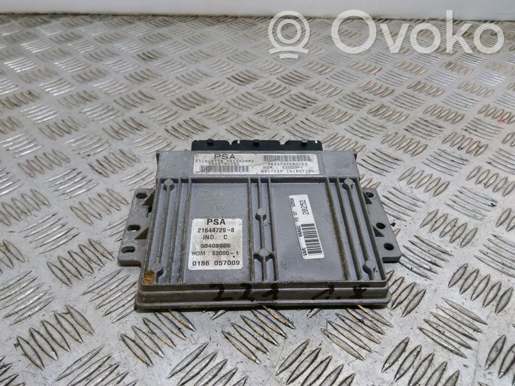 Citroen Xsara Picasso Engine control unit/module 