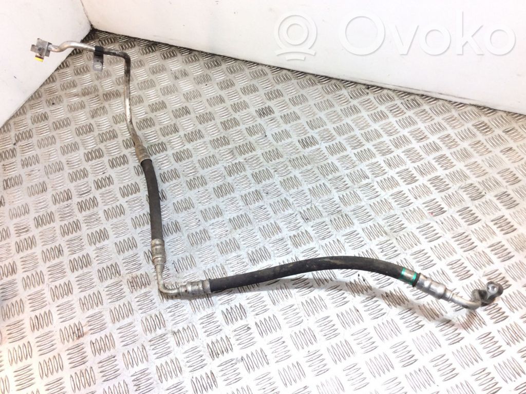 BMW 3 E92 E93 Air conditioning (A/C) pipe/hose 