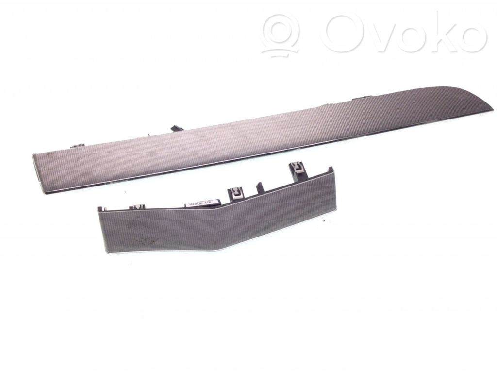 Panel trim   31366519,31366523