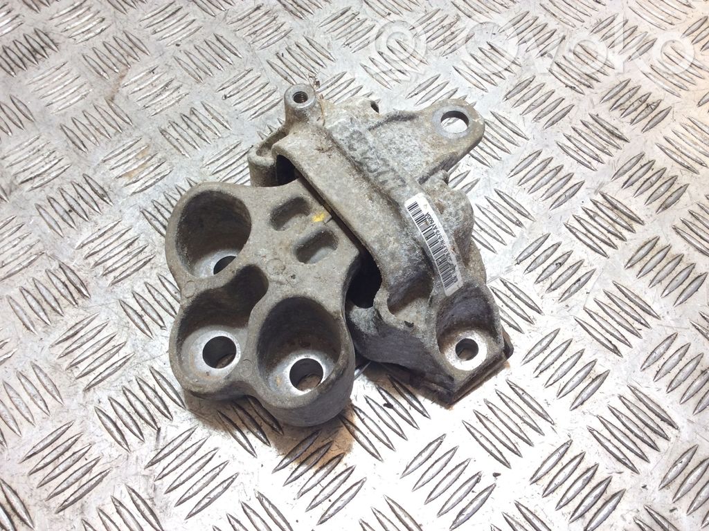 Engine mount bracket   673AY600A