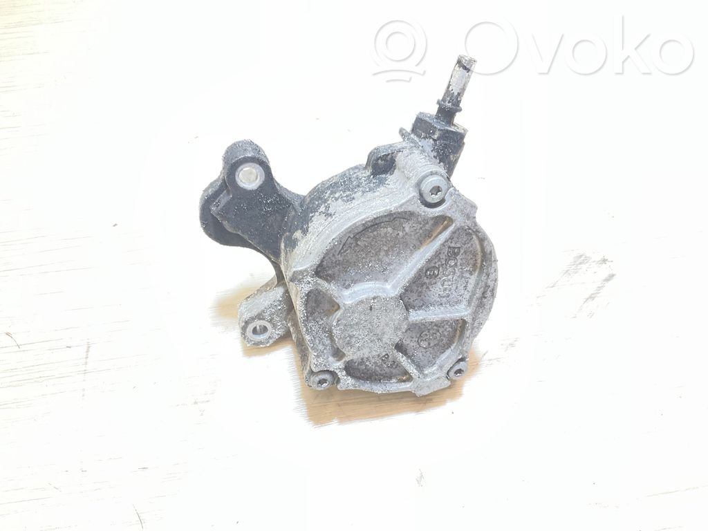 Vacuum pump