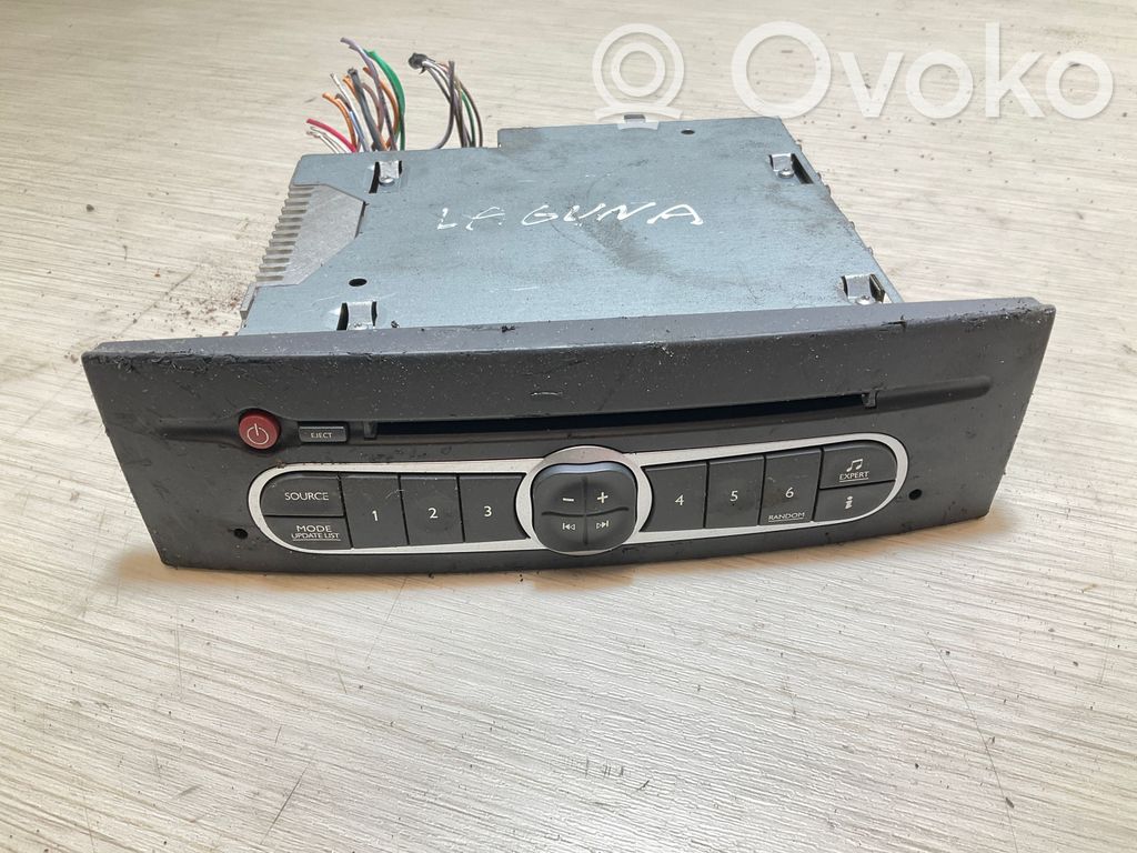 Renault Laguna III Radio/CD/DVD/GPS head unit 