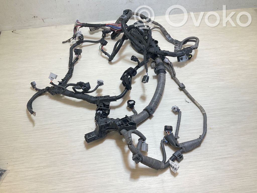 Toyota Auris E210 Engine installation wiring loom 