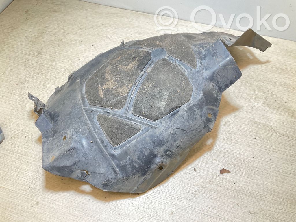 Opel Insignia A Etupyörän sisälokasuojat 