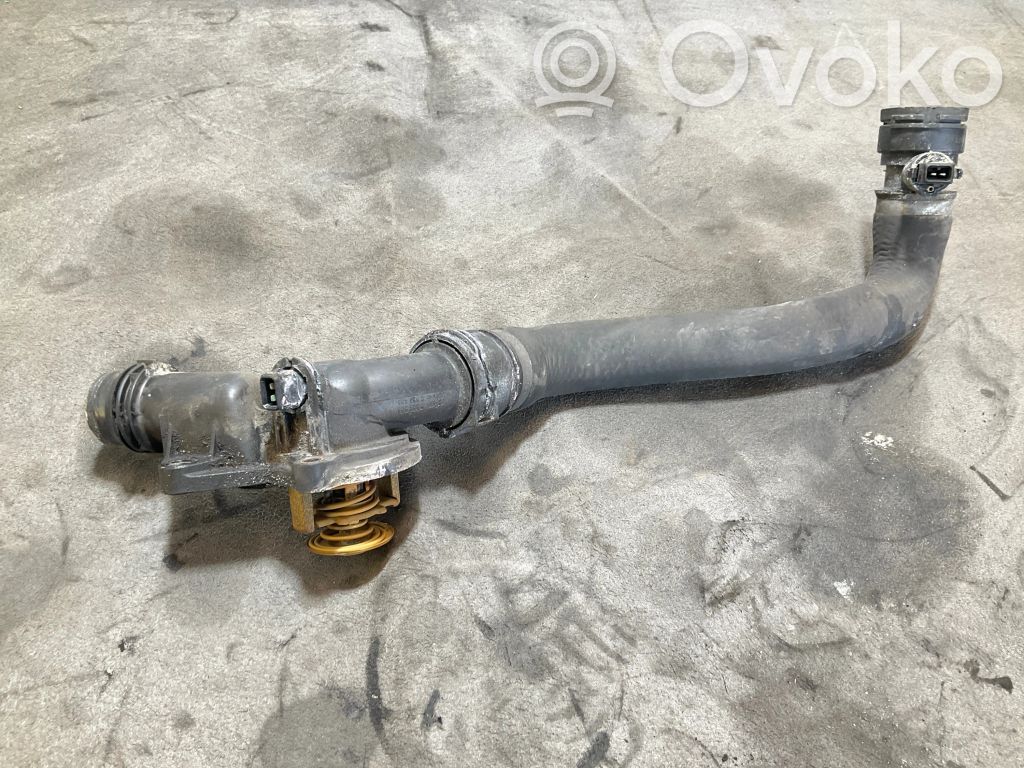 BMW 5 E60 E61 Variklio aušinimo vamzdelis (-ai)/ žarna (-os) 