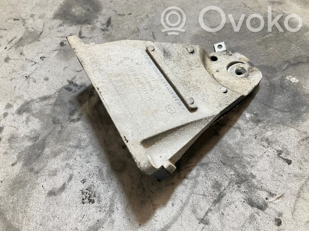 BMW 5 E60 E61 Engine mounting bracket 