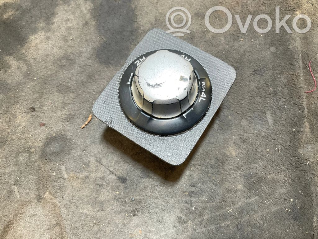 Other switches/knobs/shifts   M43731