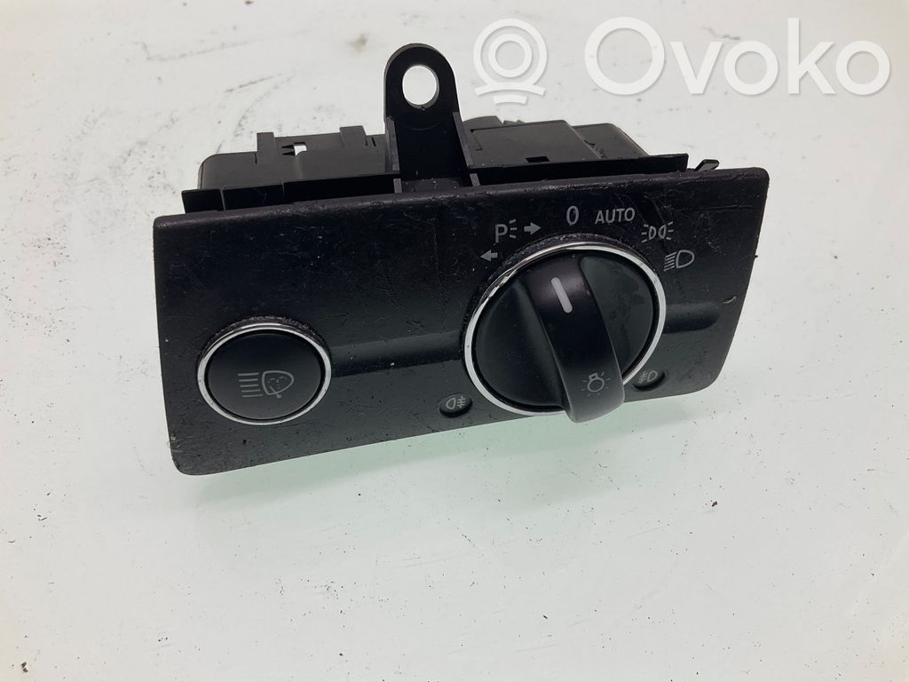 Mercedes-Benz E W211 Interruptor de luz 