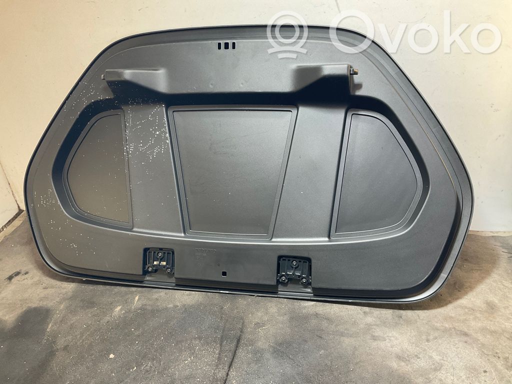 Volvo XC40 Glove box in trunk 