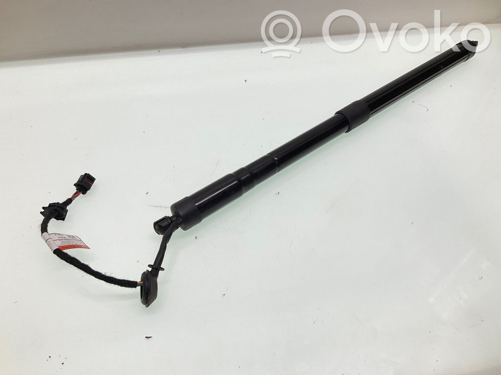 Volvo XC40 Tailgate/trunk strut/damper 
