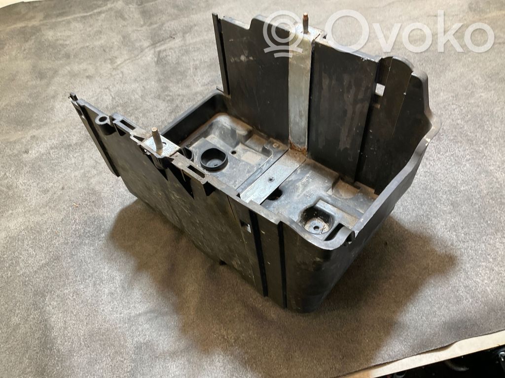 Ford Fiesta Battery box tray 