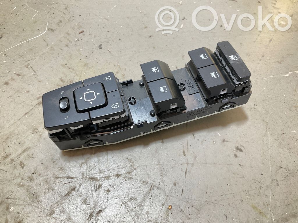 Electric window control switch   93571AT701,240429,SANGD1A846A