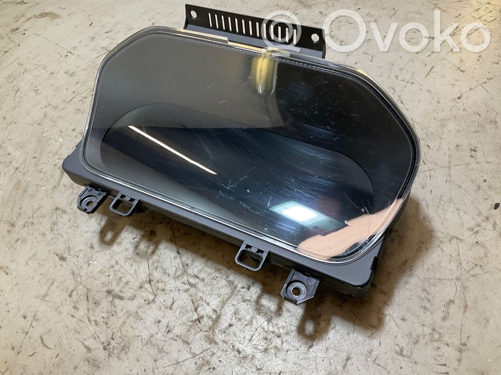 Polestar 2 Spidometrs (instrumentu panelī) 