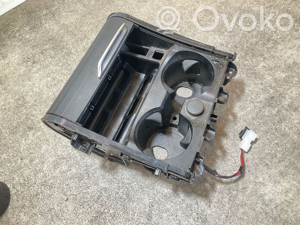 Cup holder front   5A192C4,41500718,11916410
