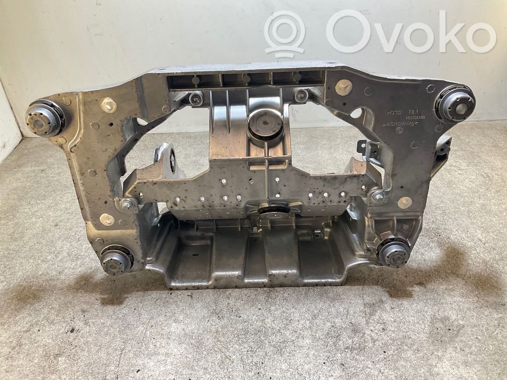 BMW i4 A/C compressor mount bracket 