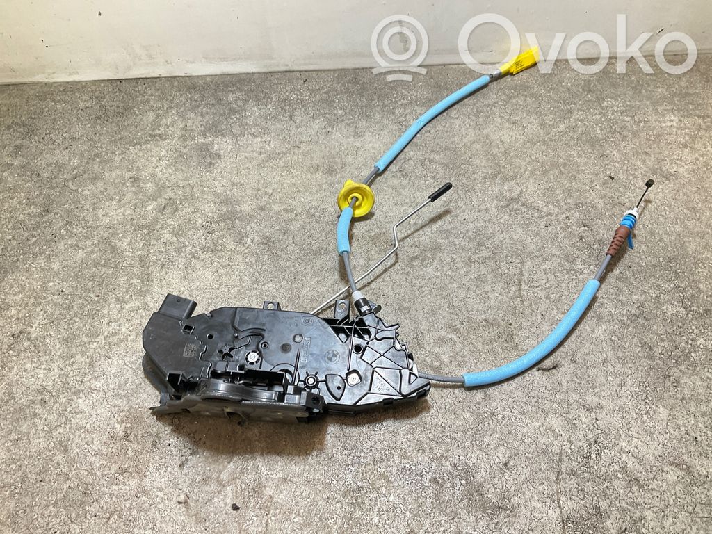 Front door lock   VT5121,7445050,18283810
