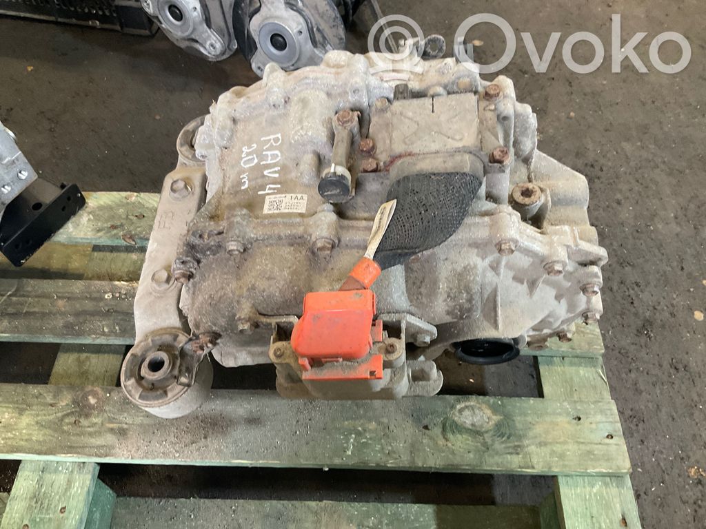 Toyota RAV 4 (XA50) Rear differential 
