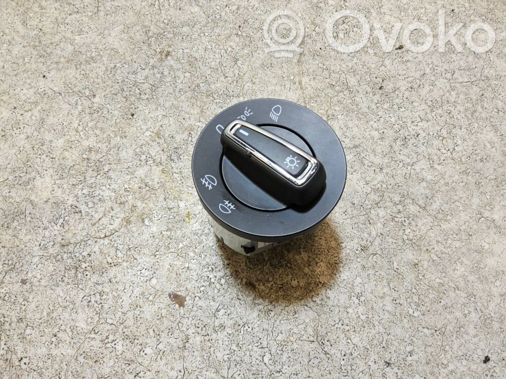 Skoda Rapid (NH) Light switch 