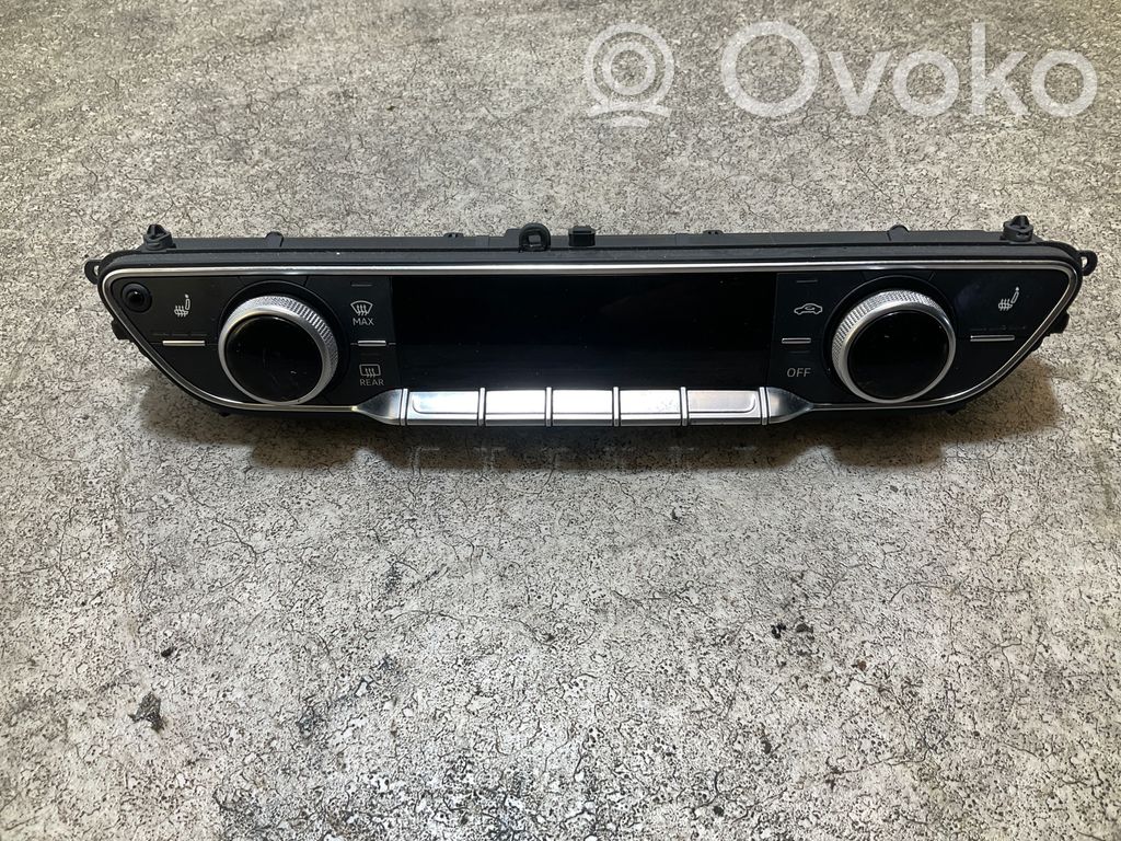 Audi A4 S4 B9 Climate control unit 