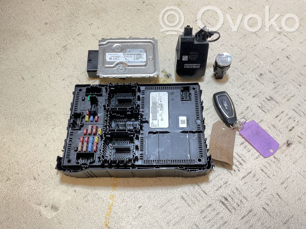 Komputer / Sterownik ECU i komplet kluczy   MJ9812A650VA,MU5T15604JJJ,JJ9812B684AE,000000231571770
