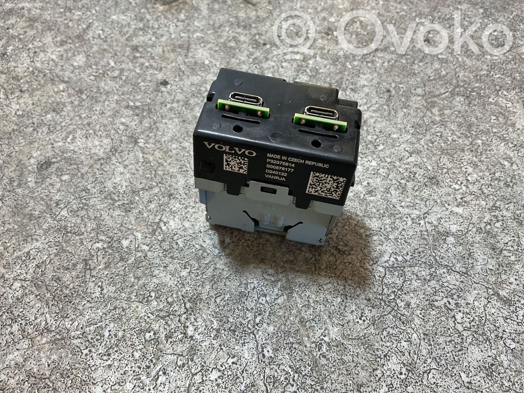 Volvo XC40 Enchufe conector USB 