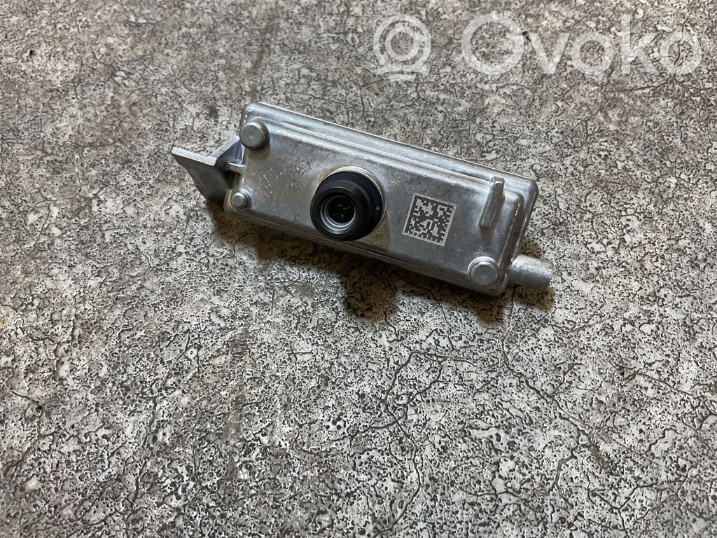 Windshield/windscreen camera   ML3T19H406AD