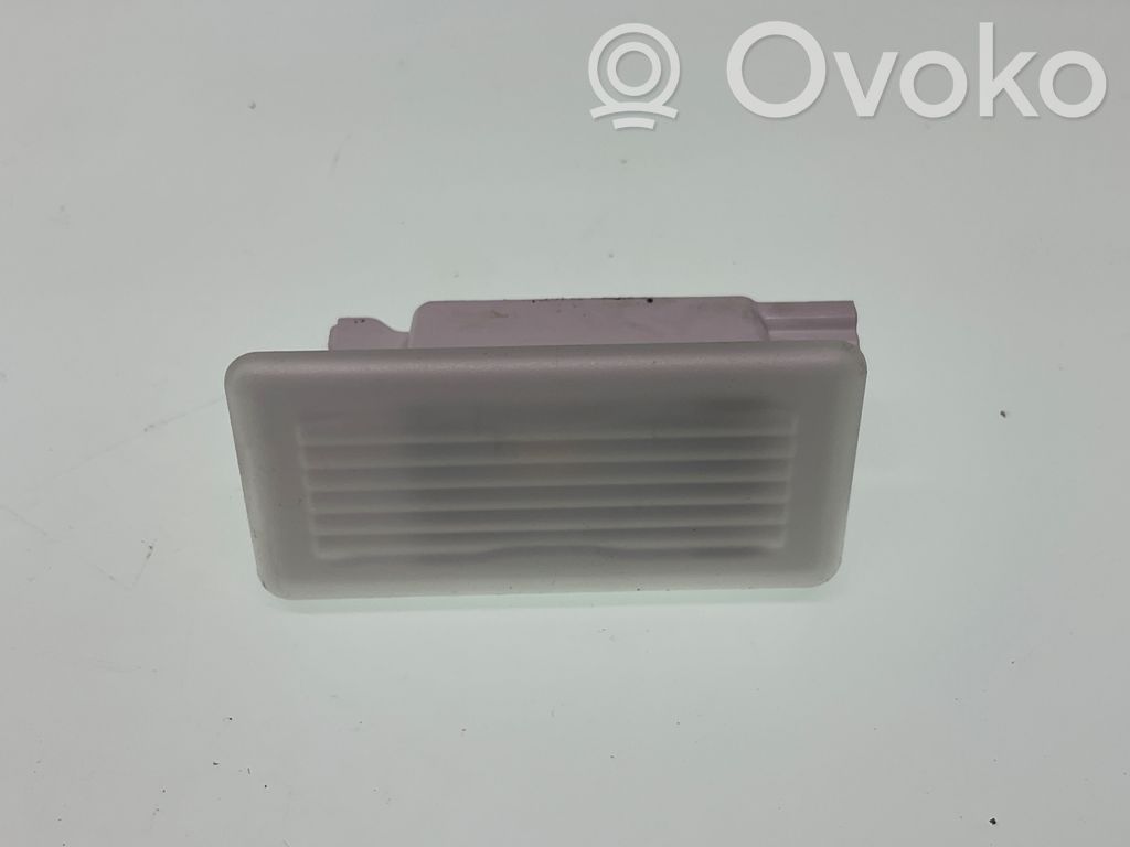 Inne oświetlenie wnętrza kabiny   6W947276202,2404291625,01346621