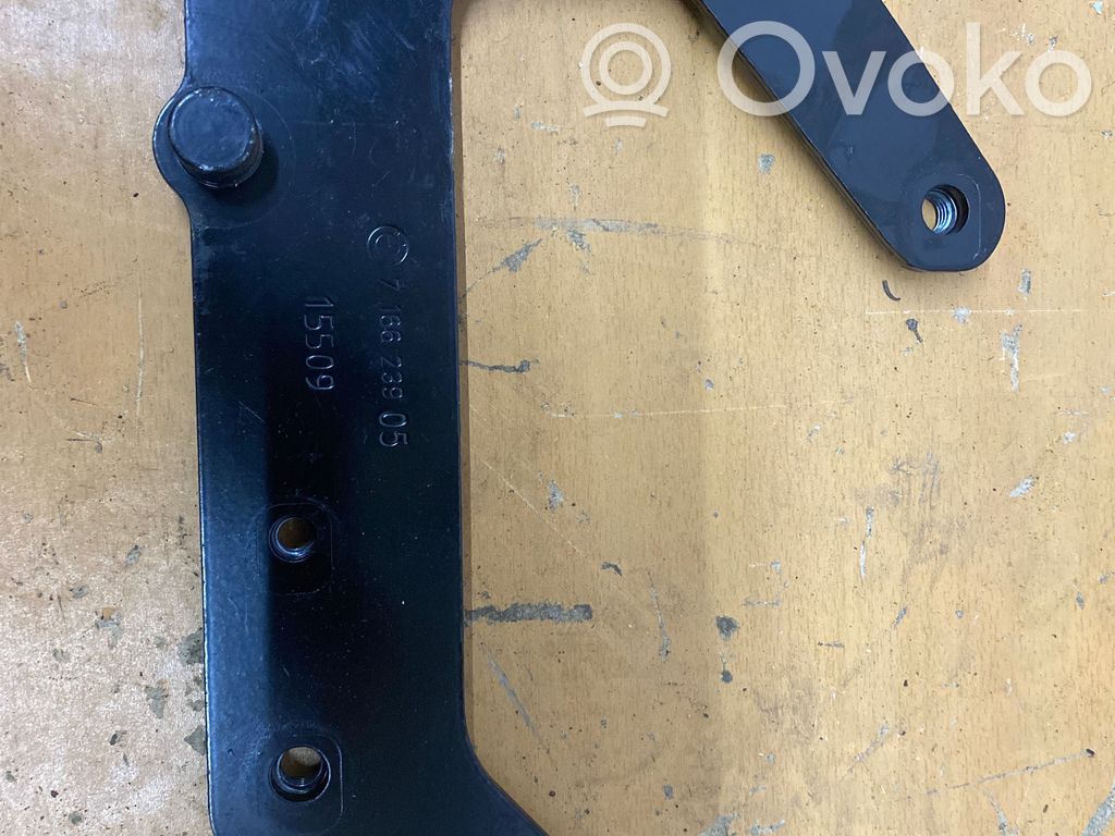 Engine head   7186239,15509