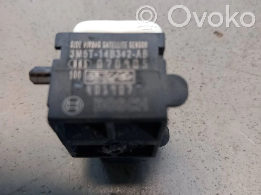 Ford Focus Airbag deployment crash/impact sensor 