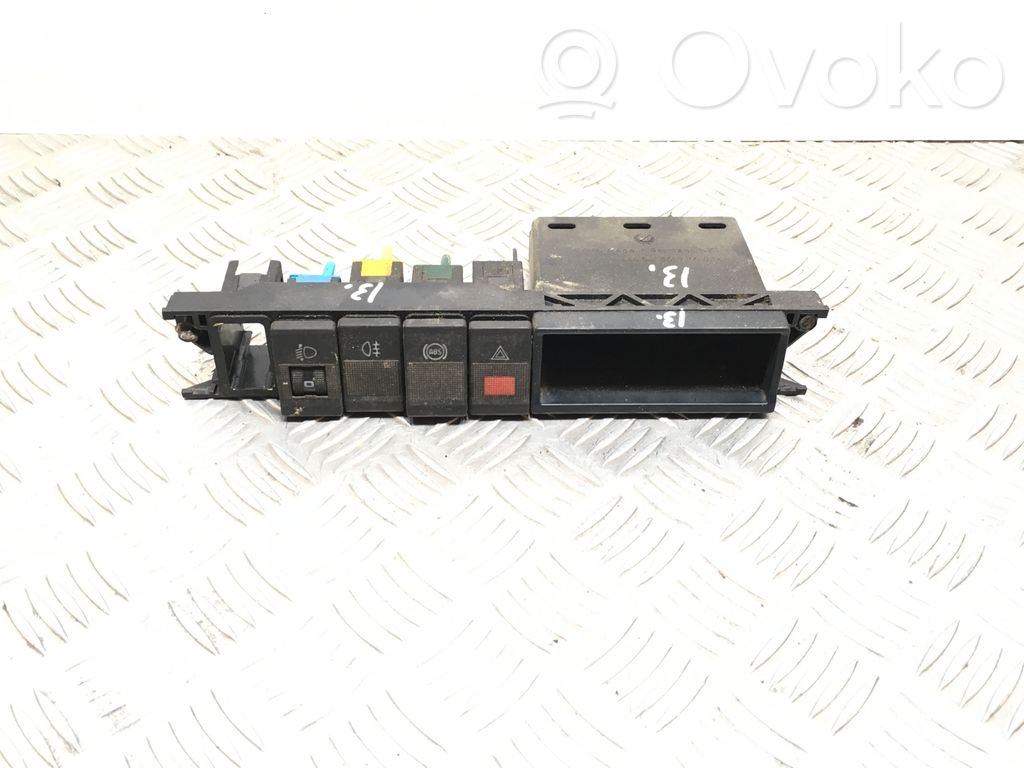 Audi 100 S4 C4 Hazard light switch 