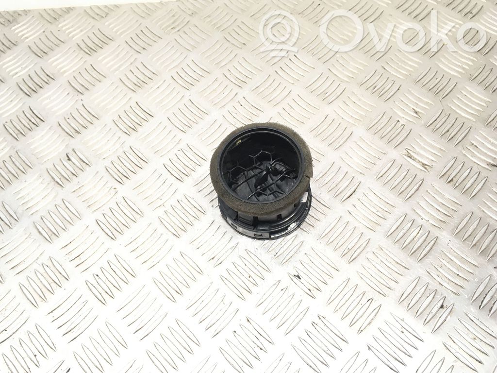 Ford Mondeo MK IV Dysze / Kratki środkowego nawiewu deski rozdzielczej 