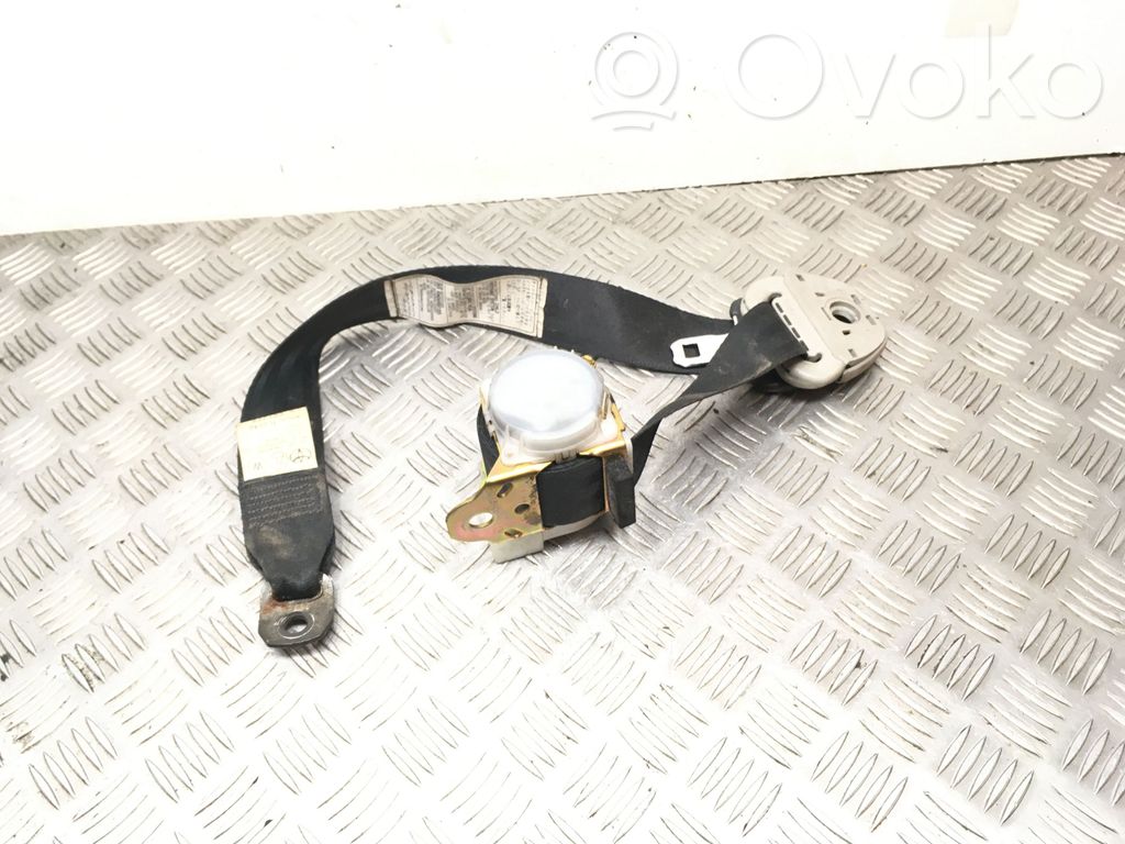Toyota Corolla Verso AR10 Cinturón trasero 