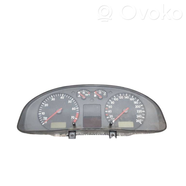 Volkswagen PASSAT B5 Vitezometru (grup de instrumente) 