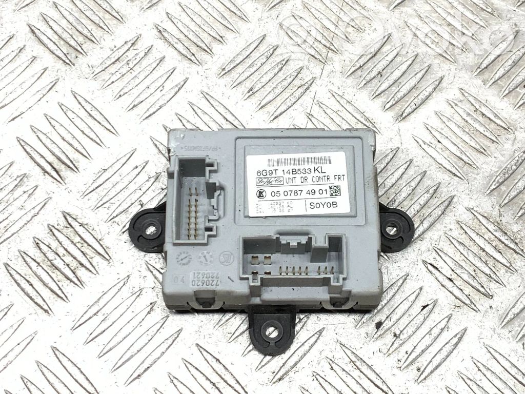 Land Rover Freelander 2 - LR2 Door control unit/module 