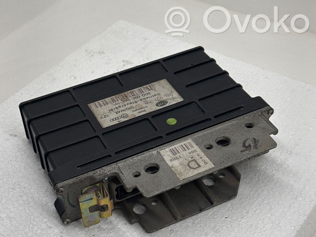 Audi A4 S4 B5 8D Vaihdelaatikon ohjainlaite/moduuli 
