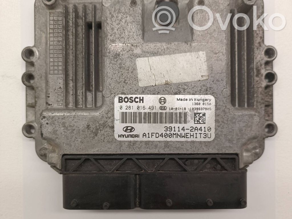 Hyundai i30 Engine control unit/module 