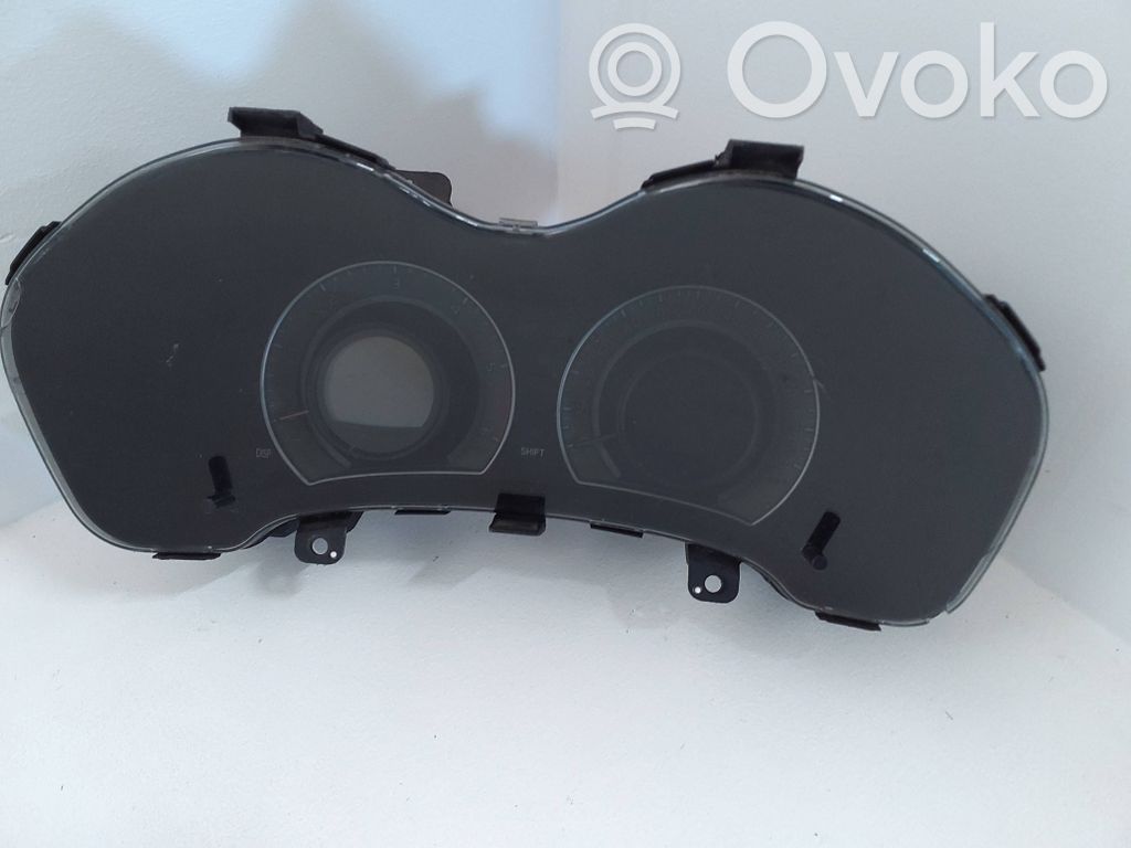 Toyota Auris E180 Speedometer (instrument cluster) 