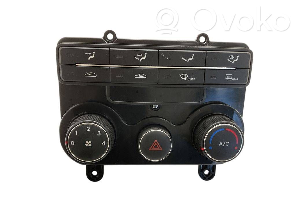 Hyundai i30 Climate control unit 